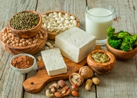 productos veganos, semillas, tofu, frutos secos, leche vegetal