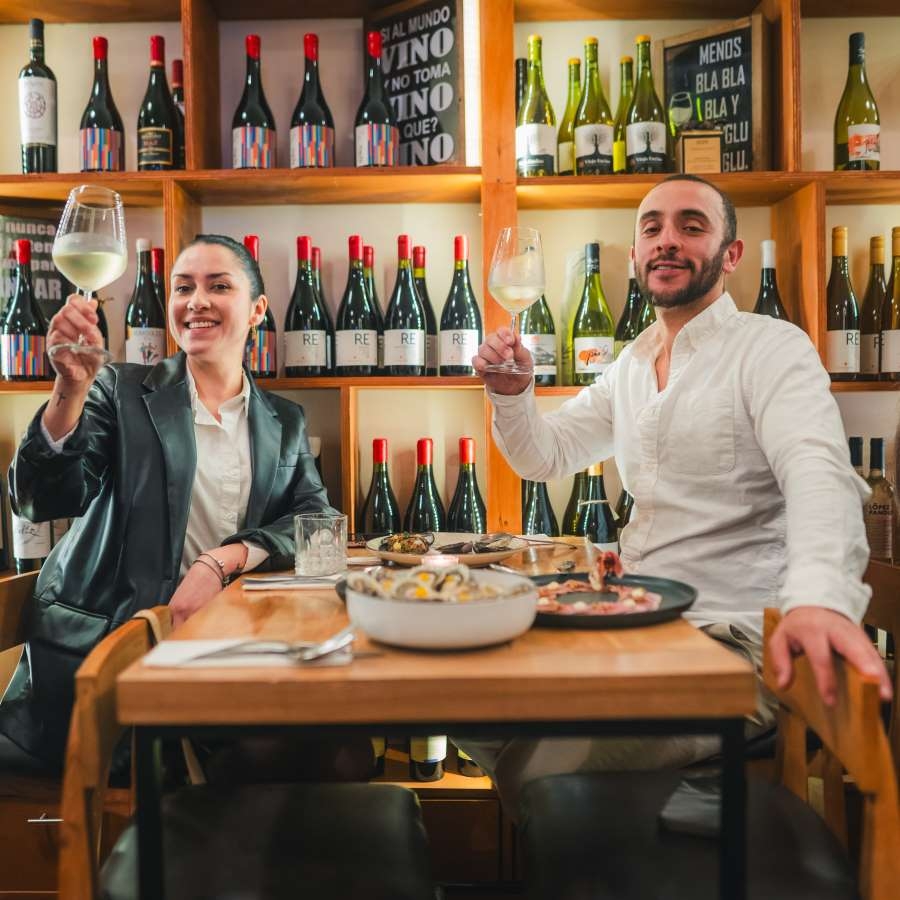CORAZÓN CONTINTO CELEBRA SU PRIMER ANIVERSARIO CON UN MES LLENO DE VINO Y GASTRONOMÍA EN VALPARAÍSO