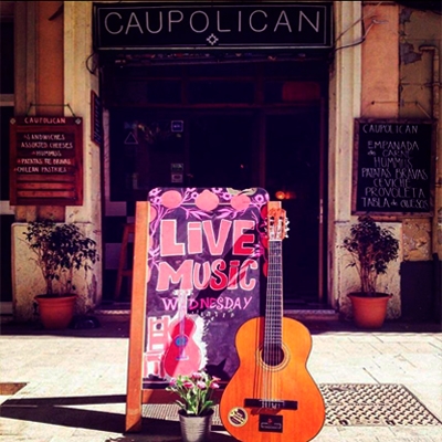  CAUPOLICÁN, UN PEQUEÑO GRAN BAR CHILENO EN BARCELONA CUMPLE 3 AÑOS DE VIDA