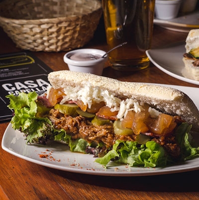 CASA CAPELLÁN: EL SÁNDWICH BAR - MULTICULTURAL DE BELLAVISTA