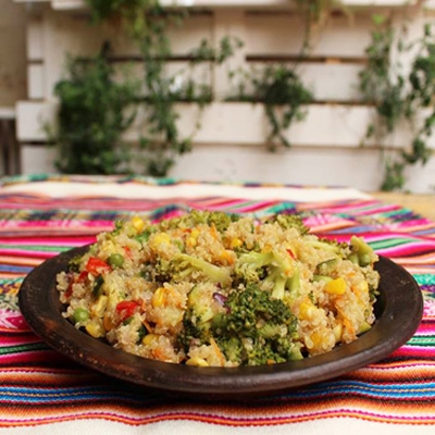 GOVINDAS LA SERENA: ALIMENTACIÓN NUTRITIVA BENDECIDA POR LA DIVINIDAD 